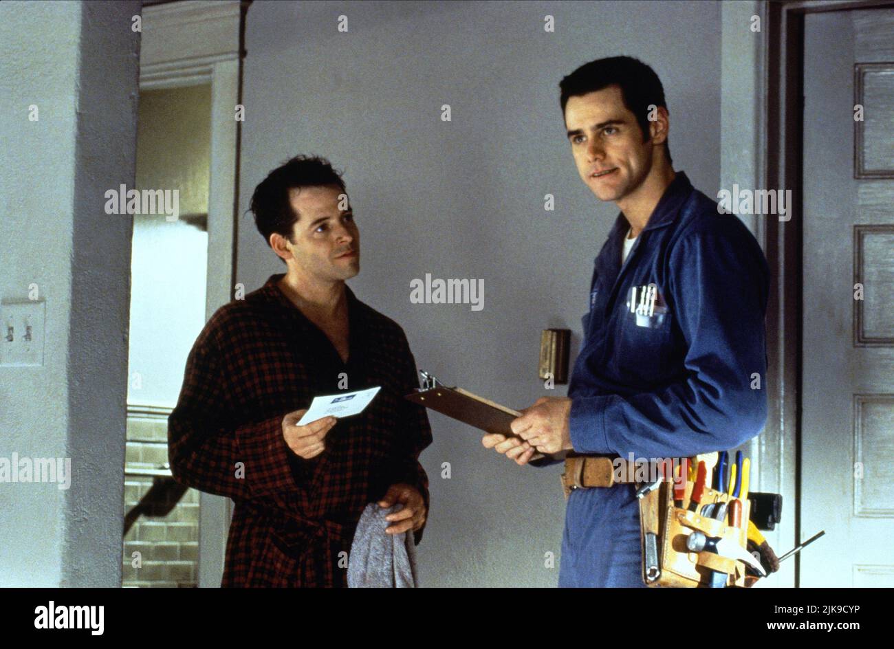 Matthew Broderick & Jim Carrey Film: The Cable Guy (USA 1996) Characters: Steven M. Kovacs & The Cable Guy  Director: Ben Stiller 10 June 1996   **WARNING** This Photograph is for editorial use only and is the copyright of COLUMBIA and/or the Photographer assigned by the Film or Production Company and can only be reproduced by publications in conjunction with the promotion of the above Film. A Mandatory Credit To COLUMBIA is required. The Photographer should also be credited when known. No commercial use can be granted without written authority from the Film Company. Stock Photo