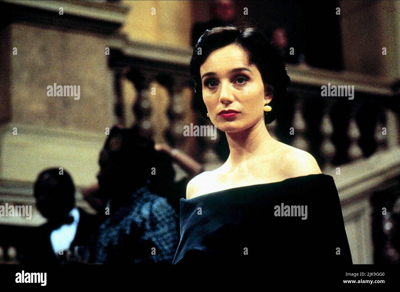 Kristin Scott Thomas Film: Mission: Impossible (USA 1996) Characters: Sarah Davies  Director: Brian De Palma 22 May 1996   **WARNING** This Photograph is for editorial use only and is the copyright of PARAMOUNT PICTURES and/or the Photographer assigned by the Film or Production Company and can only be reproduced by publications in conjunction with the promotion of the above Film. A Mandatory Credit To PARAMOUNT PICTURES is required. The Photographer should also be credited when known. No commercial use can be granted without written authority from the Film Company. Stock Photo