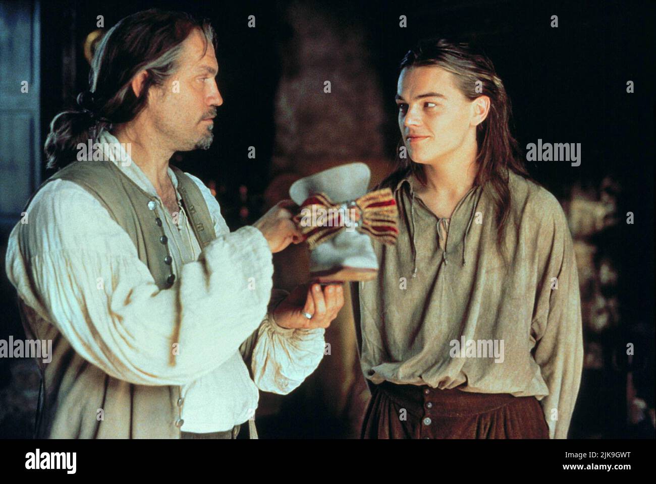 John Malkovich & Leonardo Dicaprio Film The Man In The Iron Mask (USA