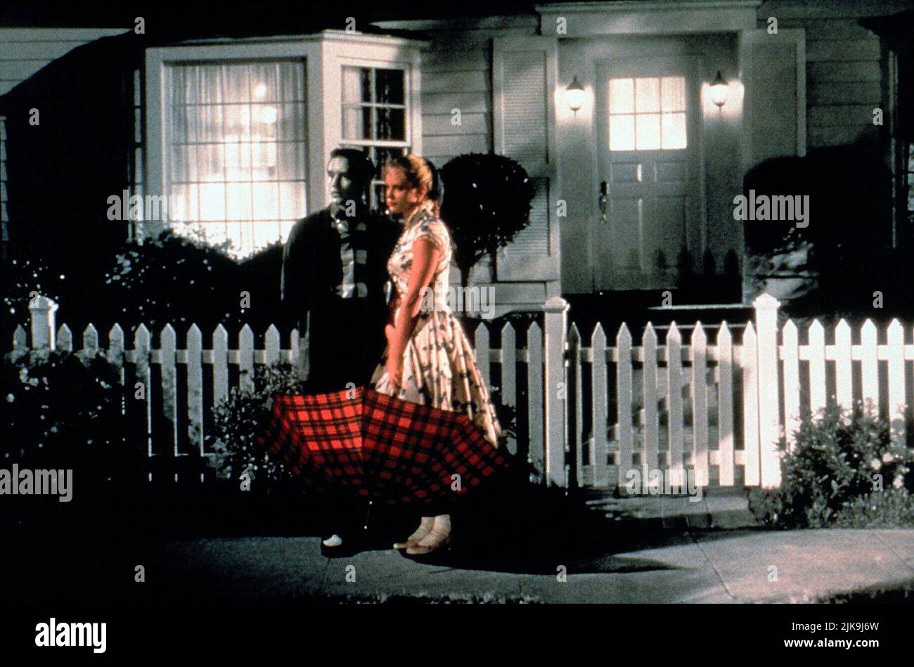 Tobey Maguire & Reese Witherspoon Film Pleasantville (1998) Characters