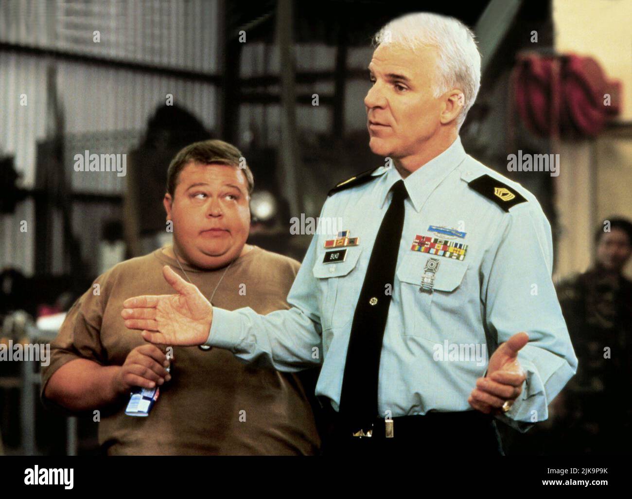 Steve Martin Film: Sgt. Bilko (1996) Characters: Master Sergeant Ernest G. Bilko  Director: Jonathan Lynn 29 March 1996   **WARNING** This Photograph is for editorial use only and is the copyright of UNIVERSAL and/or the Photographer assigned by the Film or Production Company and can only be reproduced by publications in conjunction with the promotion of the above Film. A Mandatory Credit To UNIVERSAL is required. The Photographer should also be credited when known. No commercial use can be granted without written authority from the Film Company. Stock Photo
