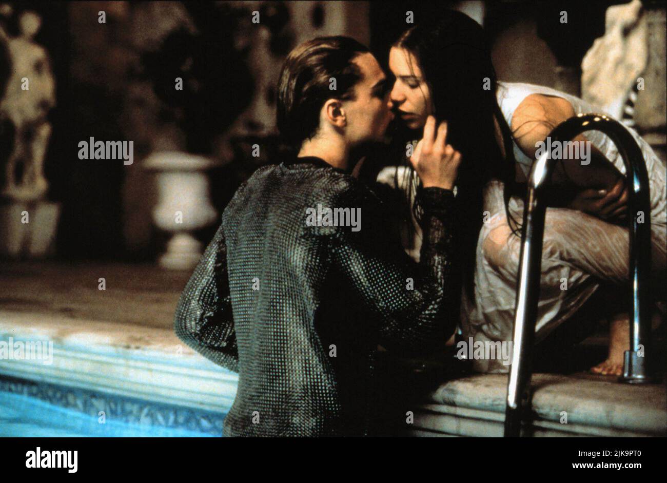 Leonardo Dicaprio, Claire Danes Film: Romeo + Juliet; Romeo And Juliet (USA 1996)   Director: Baz Luhrmann 01 November 1996   **WARNING** This Photograph is for editorial use only and is the copyright of 20TH CENTURY FOX and/or the Photographer assigned by the Film or Production Company and can only be reproduced by publications in conjunction with the promotion of the above Film. A Mandatory Credit To 20TH CENTURY FOX is required. The Photographer should also be credited when known. No commercial use can be granted without written authority from the Film Company. Stock Photo