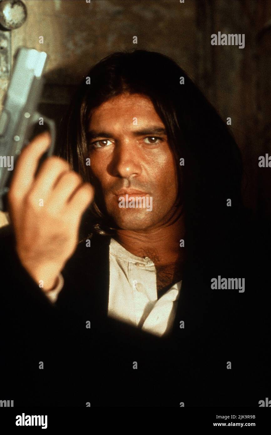 8x10 B&W Celebrity Publicity Photo Picture Desperado Antonio Banderas #2