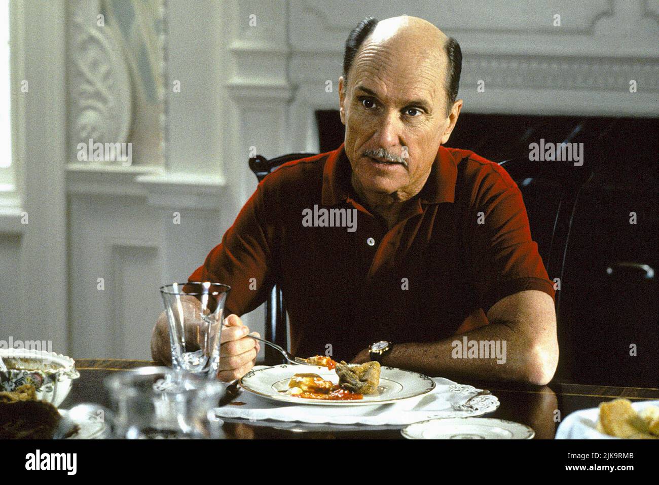 Robert Duvall Film: Something To Talk About (1995) Characters: Wyly King  Director: Lasse Hallstrom 04 August 1995   **WARNING** This Photograph is for editorial use only and is the copyright of WARNER BROS and/or the Photographer assigned by the Film or Production Company and can only be reproduced by publications in conjunction with the promotion of the above Film. A Mandatory Credit To WARNER BROS is required. The Photographer should also be credited when known. No commercial use can be granted without written authority from the Film Company. Stock Photo