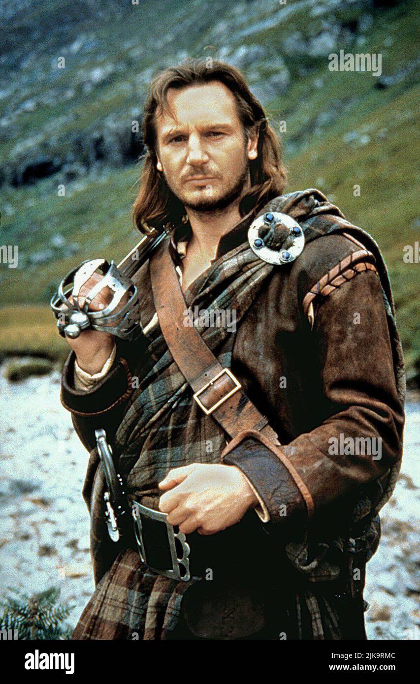 Liam Neeson Film: Rob Roy (USA/UK 1995) Characters: Robert Roy MacGregor  Director: Michael Caton-Jones 05 April 1995 **WARNING** This Photograph is  for editorial use only and is the copyright of UNITED ARTISTS