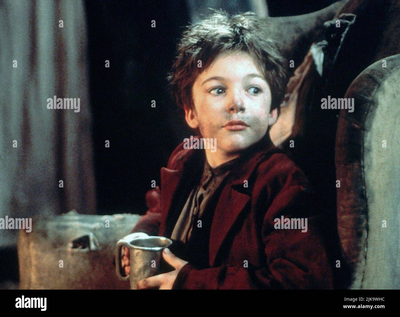 Alex Trench Film: Oliver Twist (1997) Characters: Oliver Twist  Director: Tony Bill 16 November 1997   **WARNING** This Photograph is for editorial use only and is the copyright of DISNEY and/or the Photographer assigned by the Film or Production Company and can only be reproduced by publications in conjunction with the promotion of the above Film. A Mandatory Credit To DISNEY is required. The Photographer should also be credited when known. No commercial use can be granted without written authority from the Film Company. Stock Photo