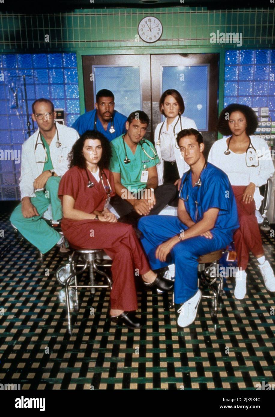 Anthony Edwards, Eriq La Salle, George Clooney, Sherry Stringfield & Gloria Reuben Television: Er : Season 2; E.R. (TV-Serie) Characters: Dr. Mark Greene,Dr. Peter Benton,Dr. Doug Ross,Dr. Susan Lewis & Jeanie Boulet  Usa 1994-2000, / 2. Staffel, Season 2 21 September 1995   **WARNING** This Photograph is for editorial use only and is the copyright of WARNER BROS. TELEVISION and/or the Photographer assigned by the Film or Production Company and can only be reproduced by publications in conjunction with the promotion of the above Film. A Mandatory Credit To WARNER BROS. TELEVISION is required. Stock Photo