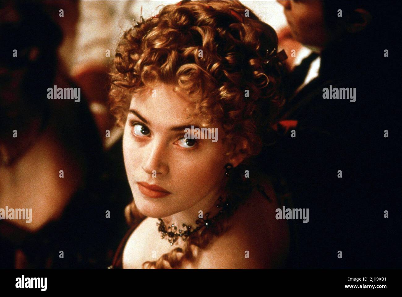 Kate Winslet Film: Hamlet (UK/USA 1996) Characters: Ophelia  Director: Kenneth Branagh 25 December 1996   **WARNING** This Photograph is for editorial use only and is the copyright of COLUMBIA and/or the Photographer assigned by the Film or Production Company and can only be reproduced by publications in conjunction with the promotion of the above Film. A Mandatory Credit To COLUMBIA is required. The Photographer should also be credited when known. No commercial use can be granted without written authority from the Film Company. Stock Photo