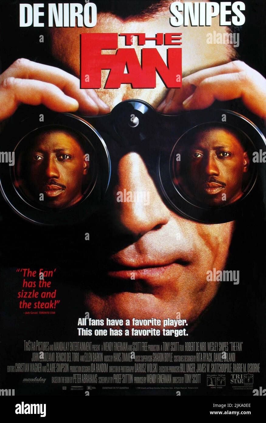 Robert De Niro Wesley Snipes Poster Film: The Fan (USA 1996) Characters: Gil Renard, Bobby Rayburn Director: Tony Scott 16 August 1996 **WARNING** This Photograph is for editorial use only and