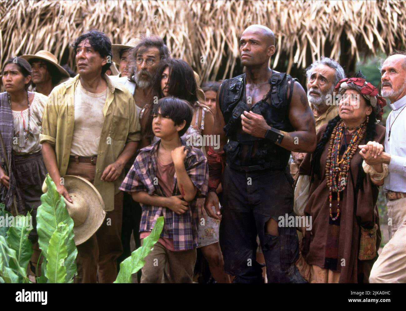 Abraham Verduzco, Seidy Lopez, Mario Van Peebles & Farnesio De Bernal Film: Solo (USA/MEX 1996) Characters: Miguel the Kid, Agela, Solo, Father Cerna (as Fernecio de Bernal)  Director: Norberto Barba 23 August 1996   **WARNING** This Photograph is for editorial use only and is the copyright of COLUMBIA TRISTAR and/or the Photographer assigned by the Film or Production Company and can only be reproduced by publications in conjunction with the promotion of the above Film. A Mandatory Credit To COLUMBIA TRISTAR is required. The Photographer should also be credited when known. No commercial use ca Stock Photo