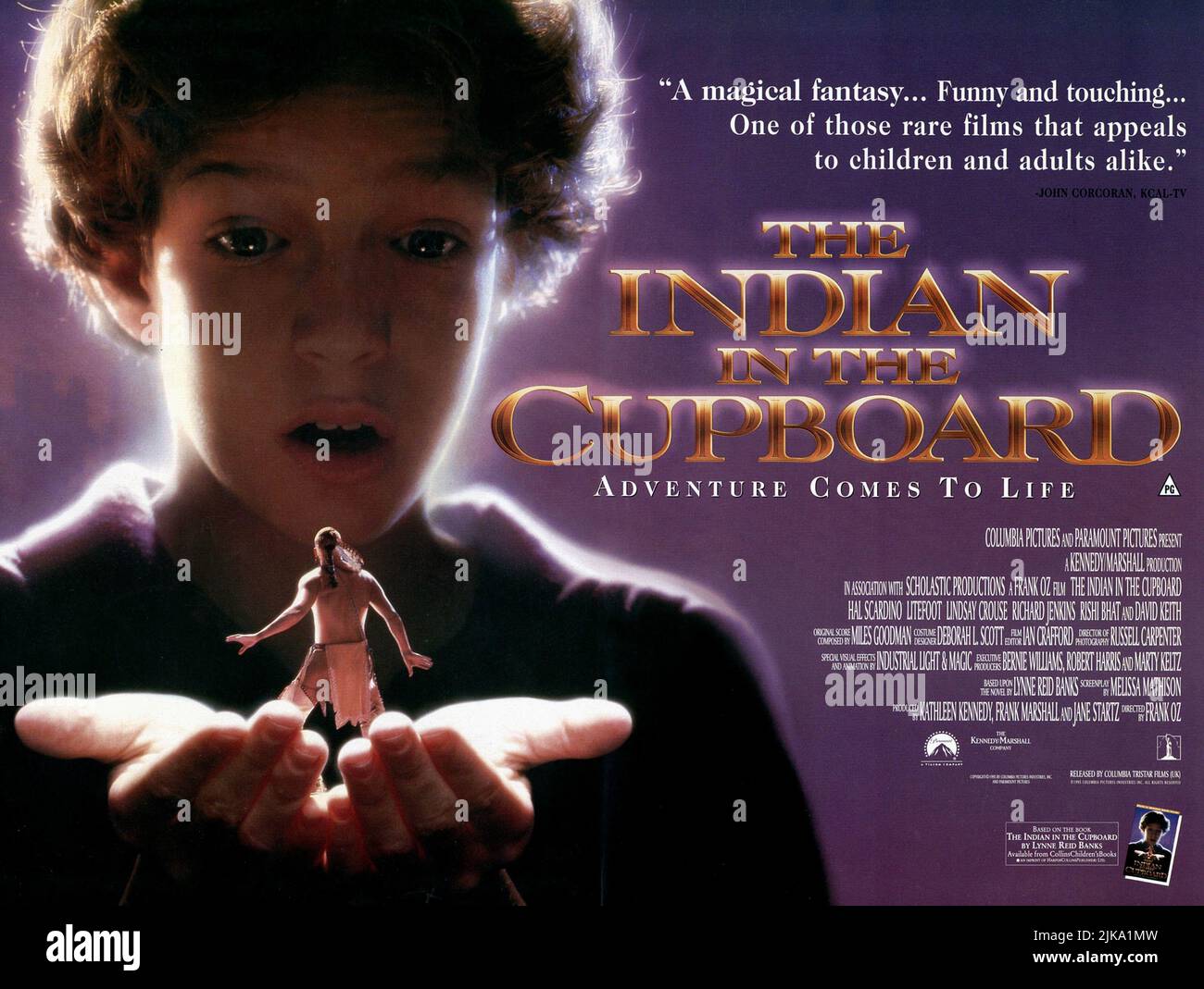 Litefoot & Hal Scardino Film: The Indian In The Cupboard (1997) Characters:  Little Bear & Omri Director: Frank Oz 14 July 1995 **WARNING** This  Photograph is for editorial use only and is