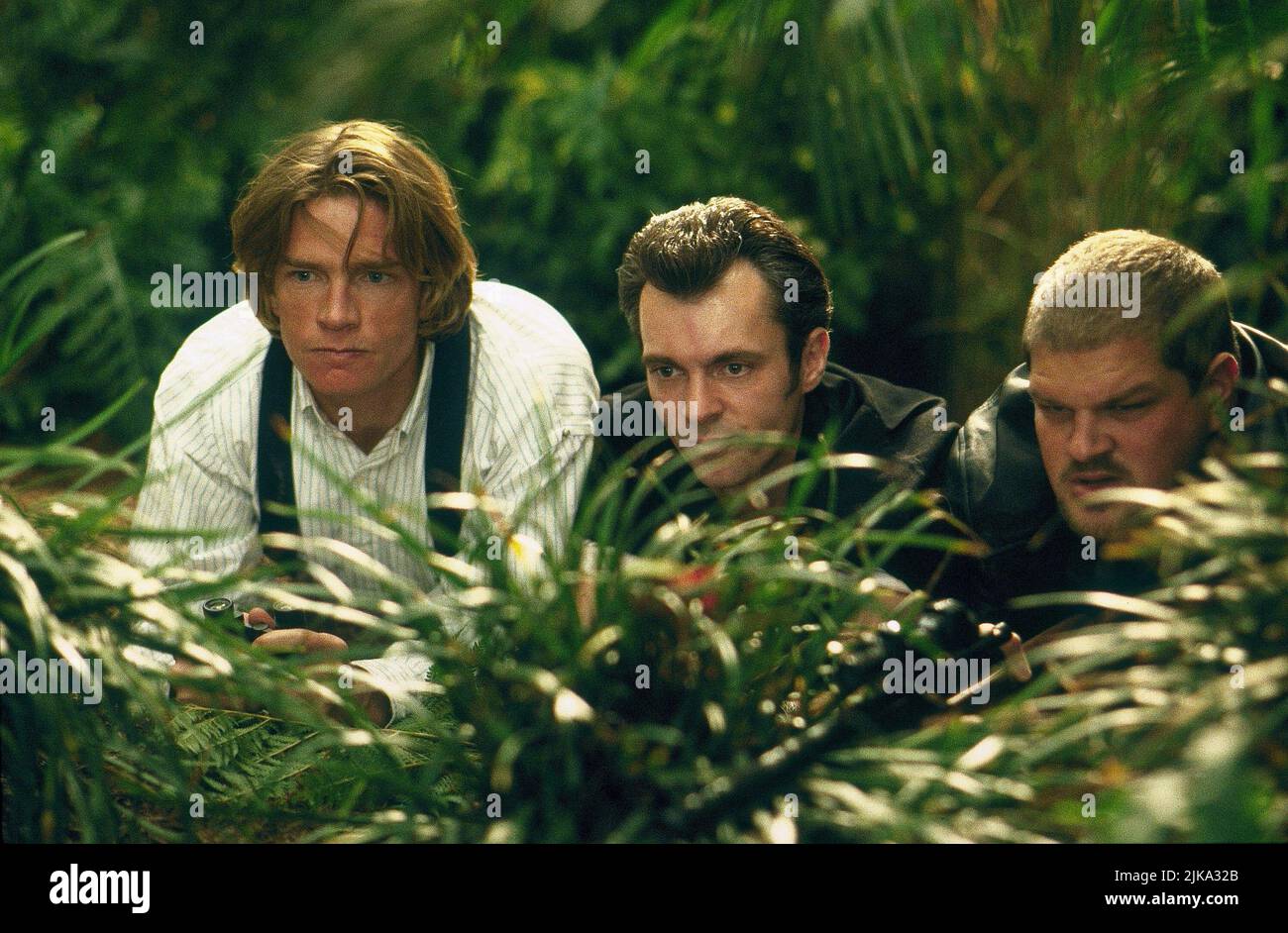 Thomas Haden Church, Abraham Benrubi & Greg Cruttwell Film: George Of The Jungle (1997) Characters: Lyle van de Groot,Thor, van de Groot's Sidekick Thug & Max, van de Groot's Sidekick Thug  Director: Sam Weisman 16 July 1997   **WARNING** This Photograph is for editorial use only and is the copyright of WALT DISNEY and/or the Photographer assigned by the Film or Production Company and can only be reproduced by publications in conjunction with the promotion of the above Film. A Mandatory Credit To WALT DISNEY is required. The Photographer should also be credited when known. No commercial use ca Stock Photo