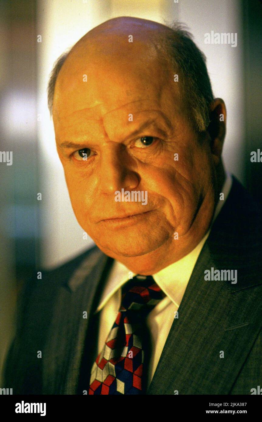 Robert De Niro & Don Rickles Film: Casino (USA/FR 1995) Characters: Sam 'Ace' Rothstein & Billy Sherbert  Director: Martin Scorsese 14 November 1995   **WARNING** This Photograph is for editorial use only and is the copyright of UNIVERSAL PICTURES and/or the Photographer assigned by the Film or Production Company and can only be reproduced by publications in conjunction with the promotion of the above Film. A Mandatory Credit To UNIVERSAL PICTURES is required. The Photographer should also be credited when known. No commercial use can be granted without written authority from the Film Company. Stock Photo