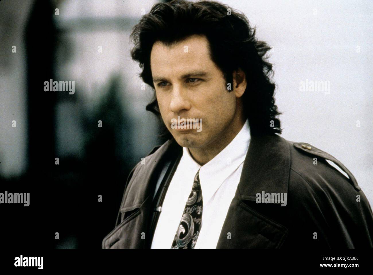 John Travolta Film: Michael (1996) Characters: Michael  Director: Nora Ephron 25 December 1996   **WARNING** This Photograph is for editorial use only and is the copyright of NEW LINE and/or the Photographer assigned by the Film or Production Company and can only be reproduced by publications in conjunction with the promotion of the above Film. A Mandatory Credit To NEW LINE is required. The Photographer should also be credited when known. No commercial use can be granted without written authority from the Film Company. Stock Photo