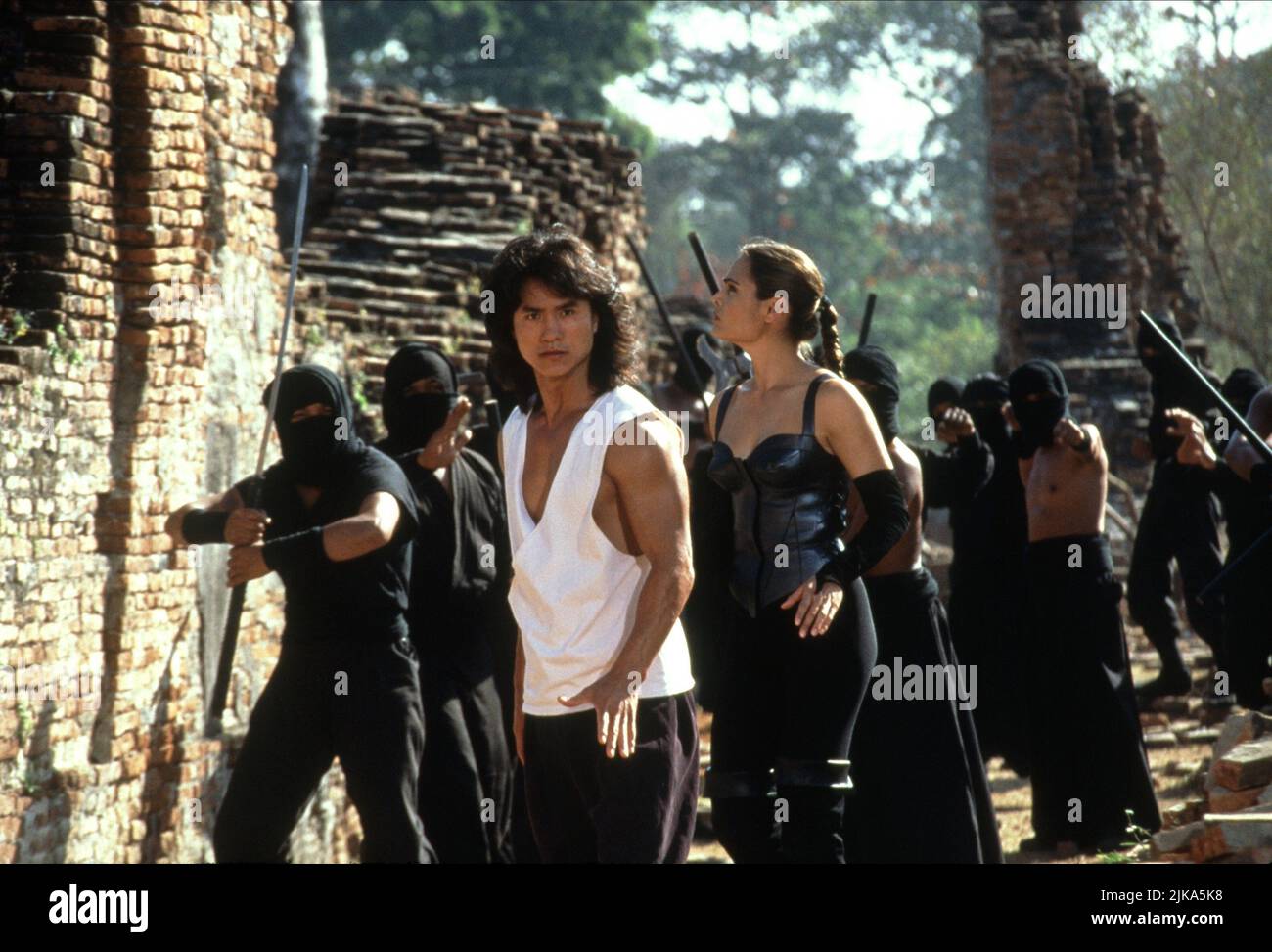 Robin Shou Film: Mortal Kombat (1995) Characters: Liu Kang  Director: Paul W.S. Anderson 13 July 1995   **WARNING** This Photograph is for editorial use only and is the copyright of NEW LINE and/or the Photographer assigned by the Film or Production Company and can only be reproduced by publications in conjunction with the promotion of the above Film. A Mandatory Credit To NEW LINE is required. The Photographer should also be credited when known. No commercial use can be granted without written authority from the Film Company. Stock Photo