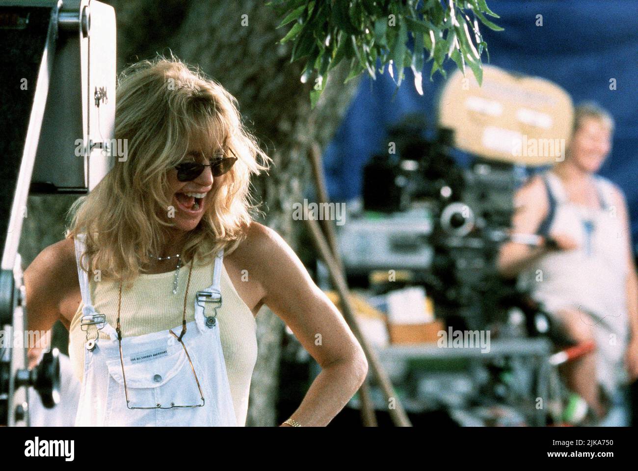 Goldie Hawn Film: Hope (1996)   19 October 1997   **WARNING** This Photograph is for editorial use only and is the copyright of TNT and/or the Photographer assigned by the Film or Production Company and can only be reproduced by publications in conjunction with the promotion of the above Film. A Mandatory Credit To TNT is required. The Photographer should also be credited when known. No commercial use can be granted without written authority from the Film Company. Stock Photo