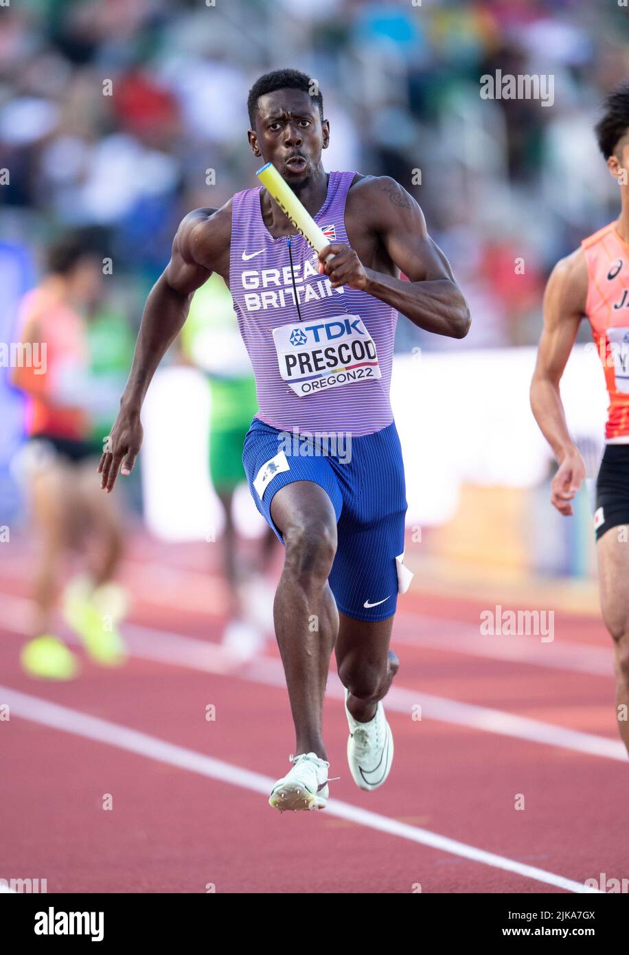Reece Prescod (GB&NI) running in the final leg of the men’s 4x100m