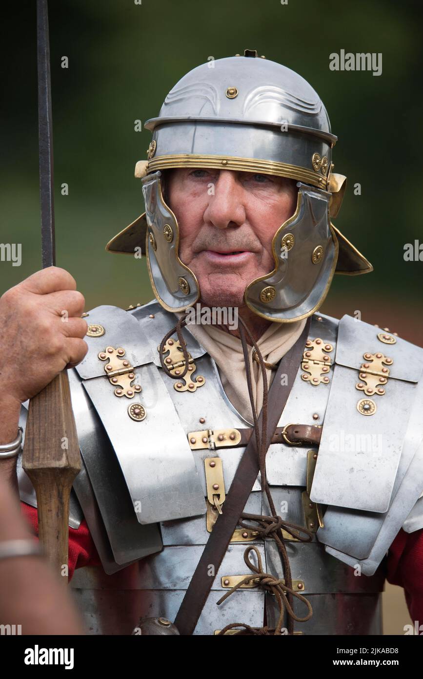 Fishbourne Roman Palace, West Sussex. The Ermine Street Guard a re-enactment and living history society of Roman military life. Picture Terry Applin Stock Photo