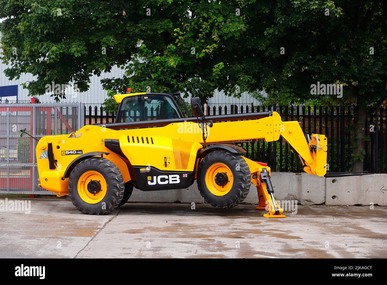 Brand new JCB 540-140 Telescopic Handlers ready for hire at a plant hire depot in Leeds,West Yorkshire,UK Stock Photo