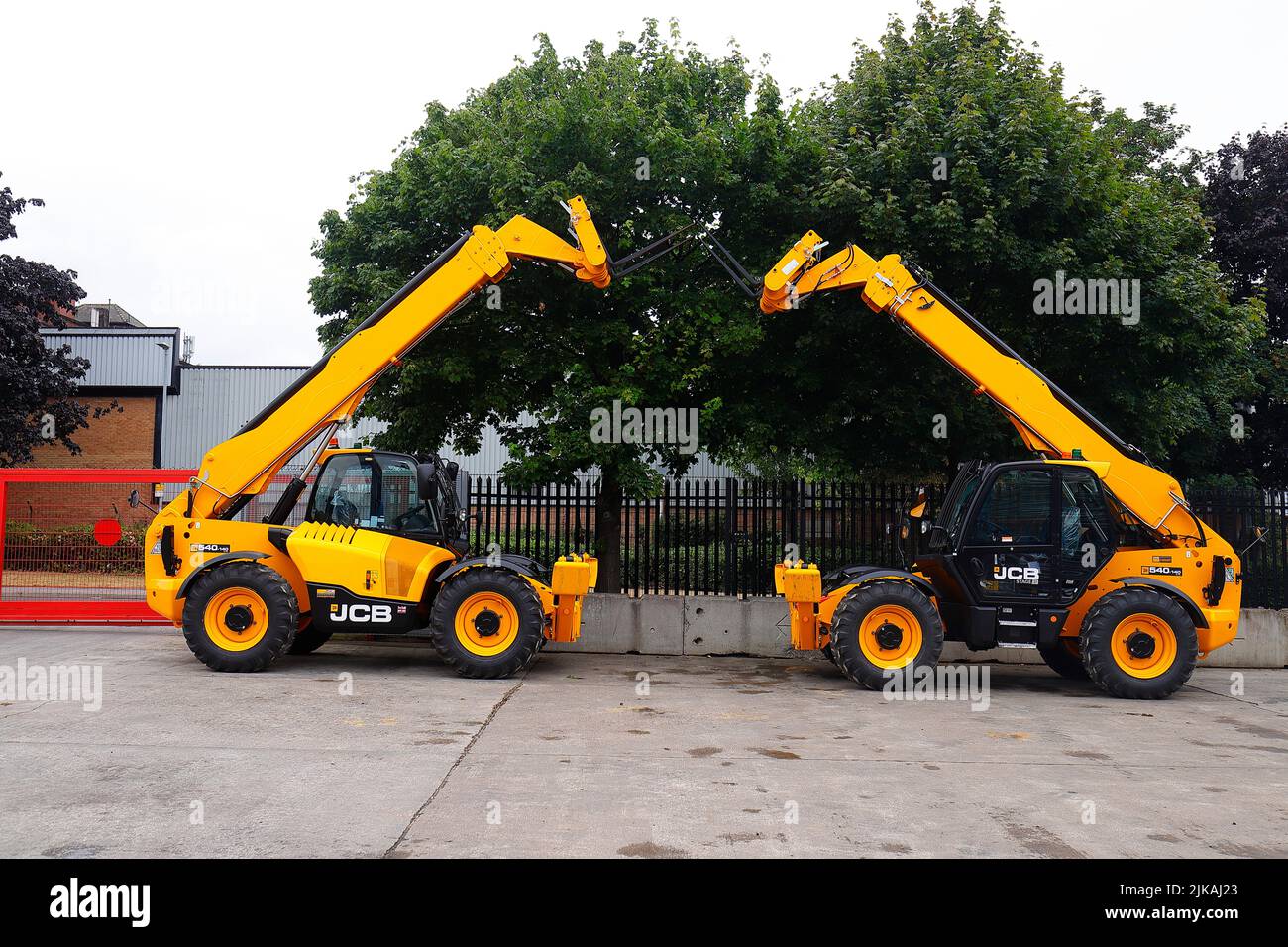 Brand new JCB 540-140 Telescopic Handlers ready for hire at a plant hire depot in Leeds,West Yorkshire,UK Stock Photo