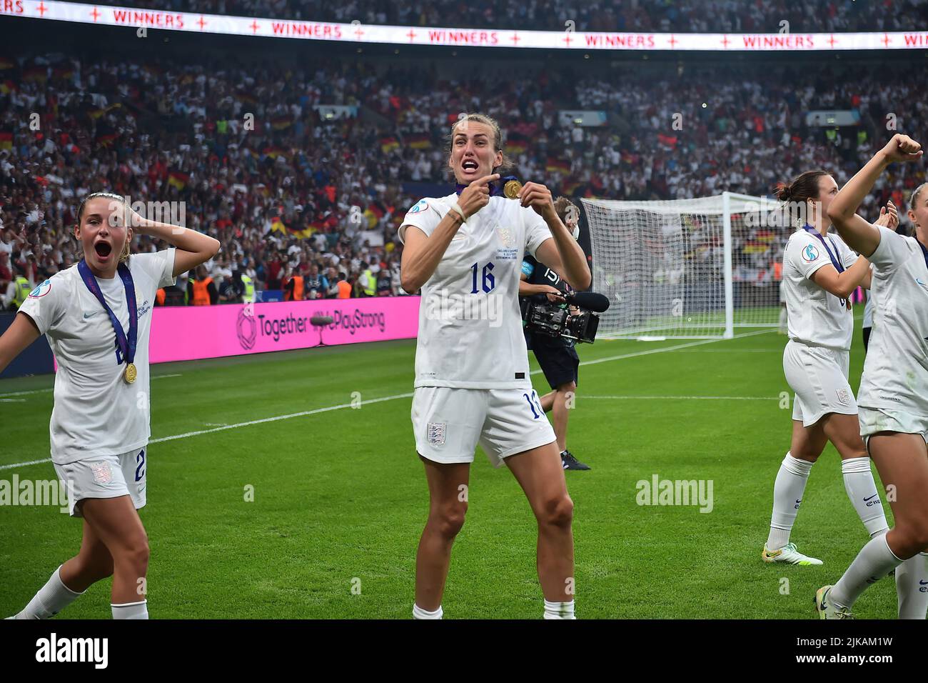 LONDON, UK. JULY 31st. Jill Scott of England celebrates winning after the UEFA Women's European Championship match between England and Germany at Wembley Stadium, London on Sunday 31st July 2022. (Credit: Pat Scaasi | MI News) Credit: MI News & Sport /Alamy Live News Stock Photo