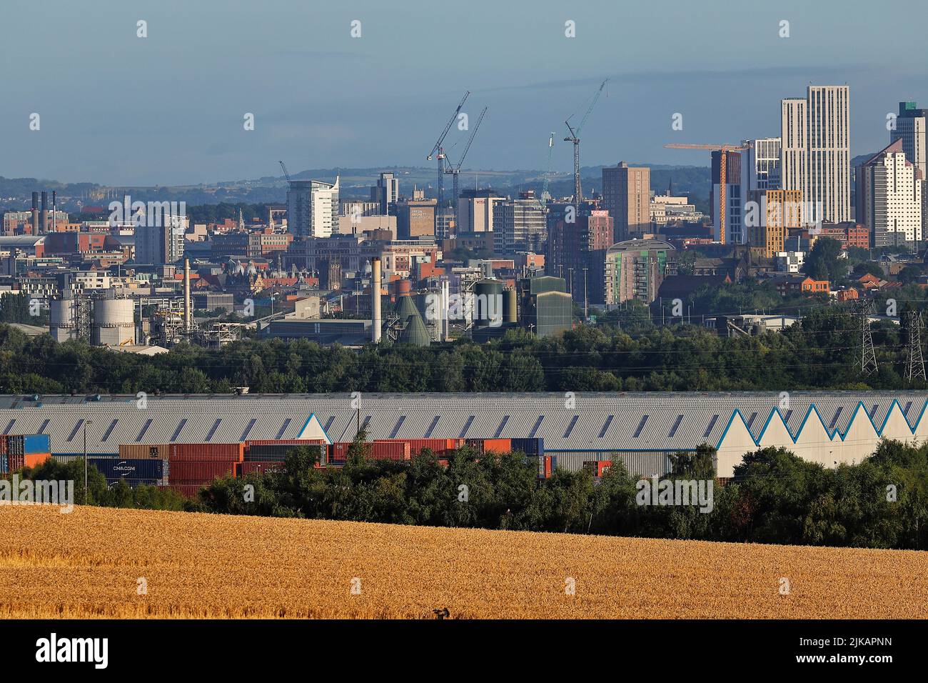 A view towards Leeds City Centre from Rothwell with a view of the Arena Quarter Student Accommodation cluster of buildings Stock Photo