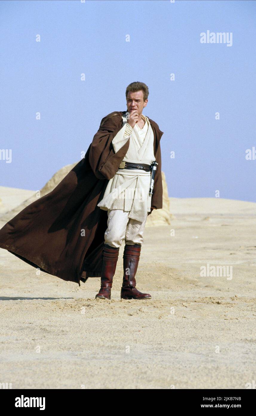 Ewan Mcgregor Film: Star Wars: Episode I - The Phantom Menace (USA 1999) Characters: Obi-Wan Kenobi  Director: George Lucas 19 May 1999   **WARNING** This Photograph is for editorial use only and is the copyright of LUCASFILM and/or the Photographer assigned by the Film or Production Company and can only be reproduced by publications in conjunction with the promotion of the above Film. A Mandatory Credit To LUCASFILM is required. The Photographer should also be credited when known. No commercial use can be granted without written authority from the Film Company. Stock Photo
