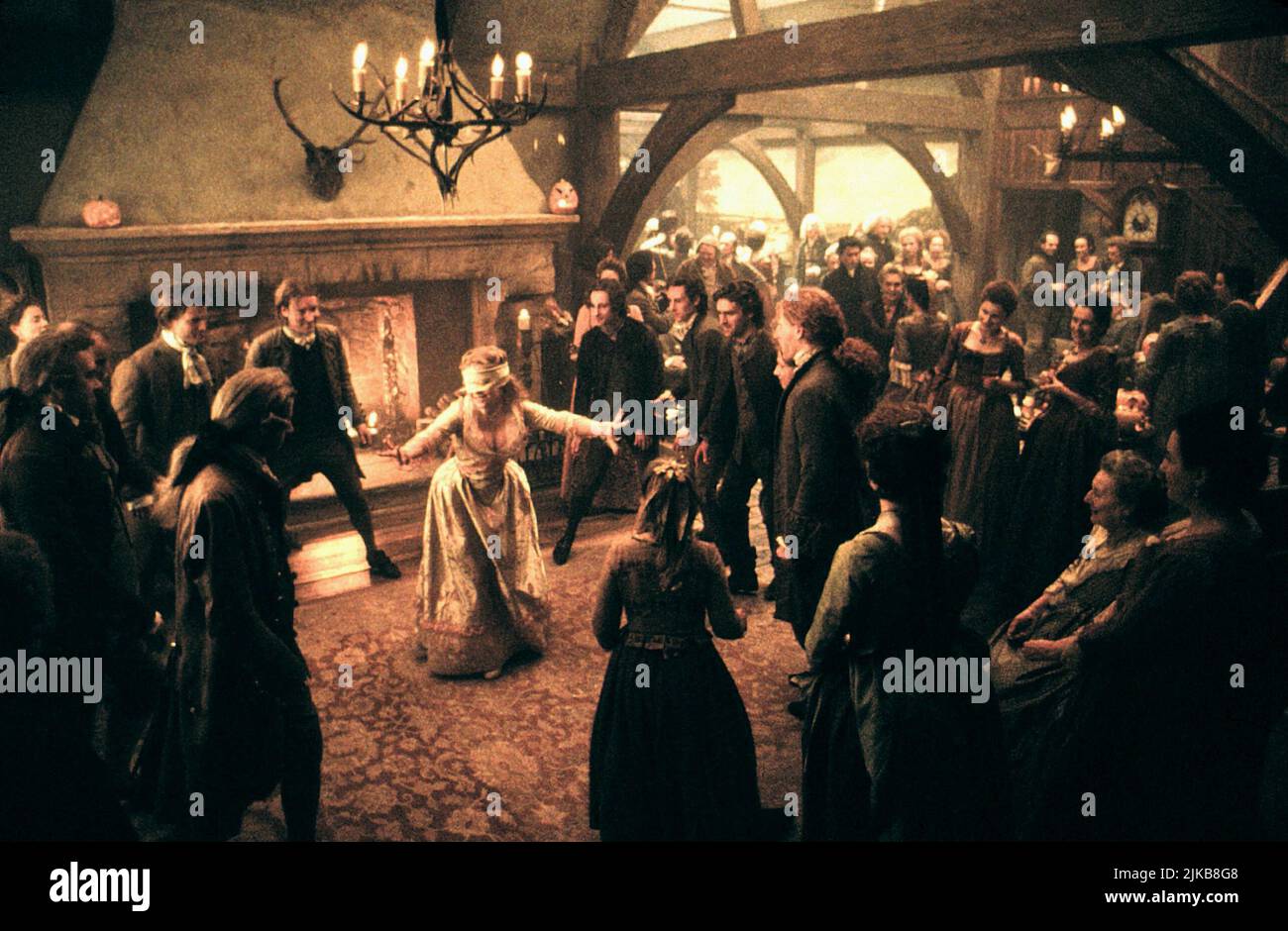 Christina Ricci Film: Sleepy Hollow (1999) Characters: Katrina Van Tassel  Director: Tim Burton 17 November 1999   **WARNING** This Photograph is for editorial use only and is the copyright of PARAMOUNT PICTURES and/or the Photographer assigned by the Film or Production Company and can only be reproduced by publications in conjunction with the promotion of the above Film. A Mandatory Credit To PARAMOUNT PICTURES is required. The Photographer should also be credited when known. No commercial use can be granted without written authority from the Film Company. Stock Photo