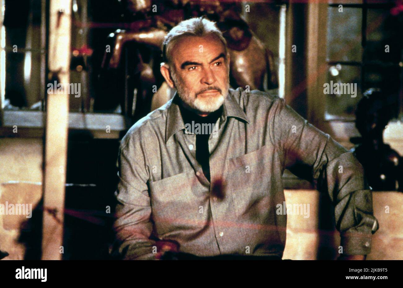 Sean connery entrapment 1999 hi-res stock photography and images - Page 2 -  Alamy