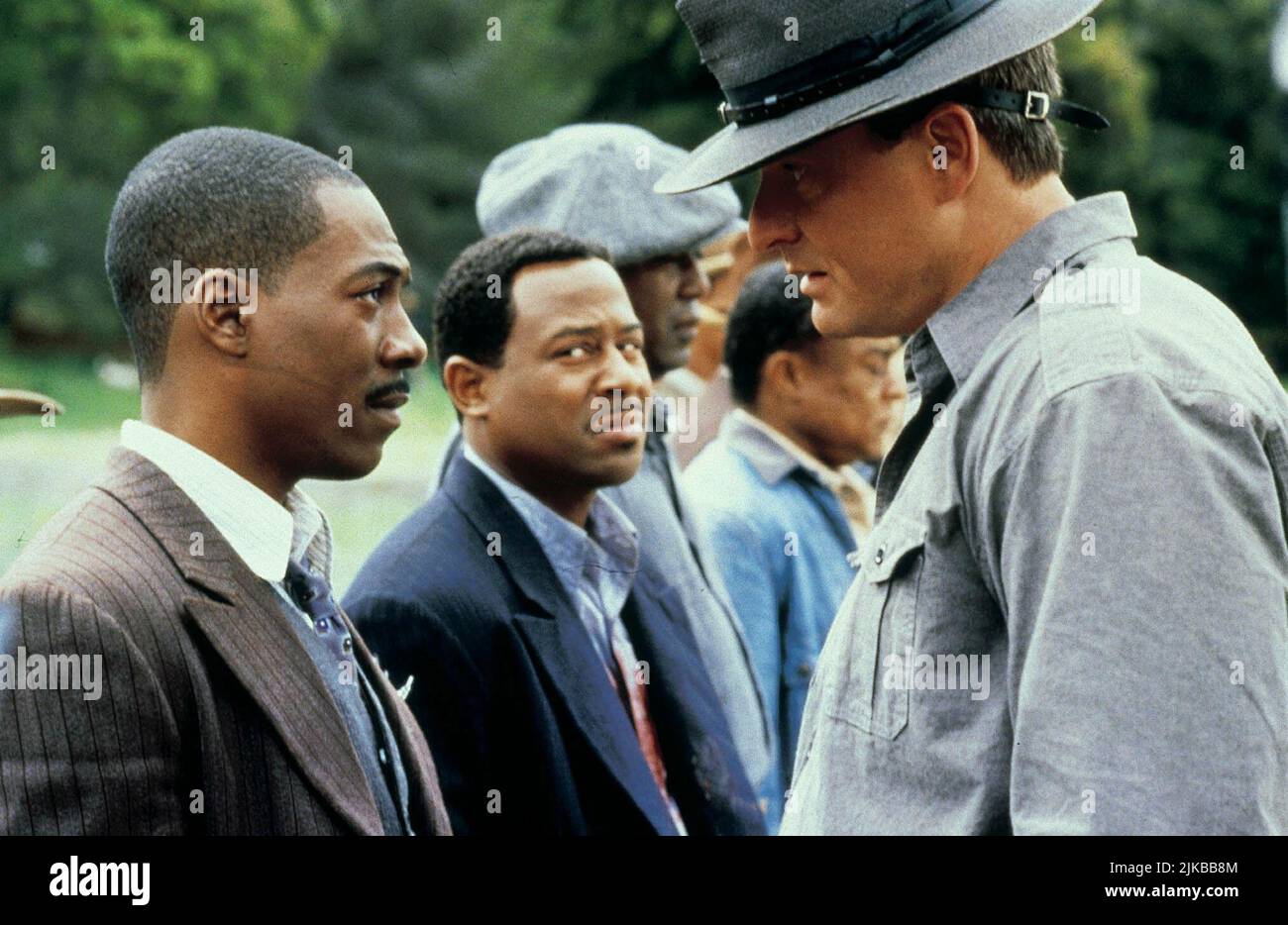 Eddie Murphy & Martin Lawrence Film: Life (1999) Characters: Rayford Gibson & Claude Banks  Director: Ted Demme 13 April 1999   **WARNING** This Photograph is for editorial use only and is the copyright of UNIVERSAL and/or the Photographer assigned by the Film or Production Company and can only be reproduced by publications in conjunction with the promotion of the above Film. A Mandatory Credit To UNIVERSAL is required. The Photographer should also be credited when known. No commercial use can be granted without written authority from the Film Company. Stock Photo