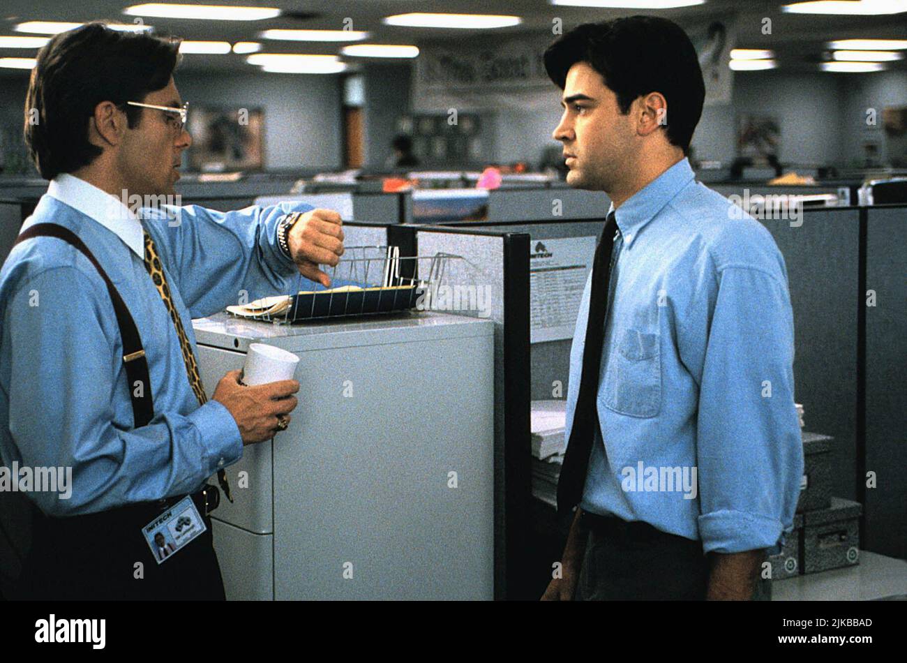 Gary Cole & Ron Livingston Film: Office Space (1999) Characters: Bill Lumbergh & Peter Gibbons  Director: Mike Judge 19 February 1999   **WARNING** This Photograph is for editorial use only and is the copyright of 20 CENTURY FOX and/or the Photographer assigned by the Film or Production Company and can only be reproduced by publications in conjunction with the promotion of the above Film. A Mandatory Credit To 20 CENTURY FOX is required. The Photographer should also be credited when known. No commercial use can be granted without written authority from the Film Company. Stock Photo