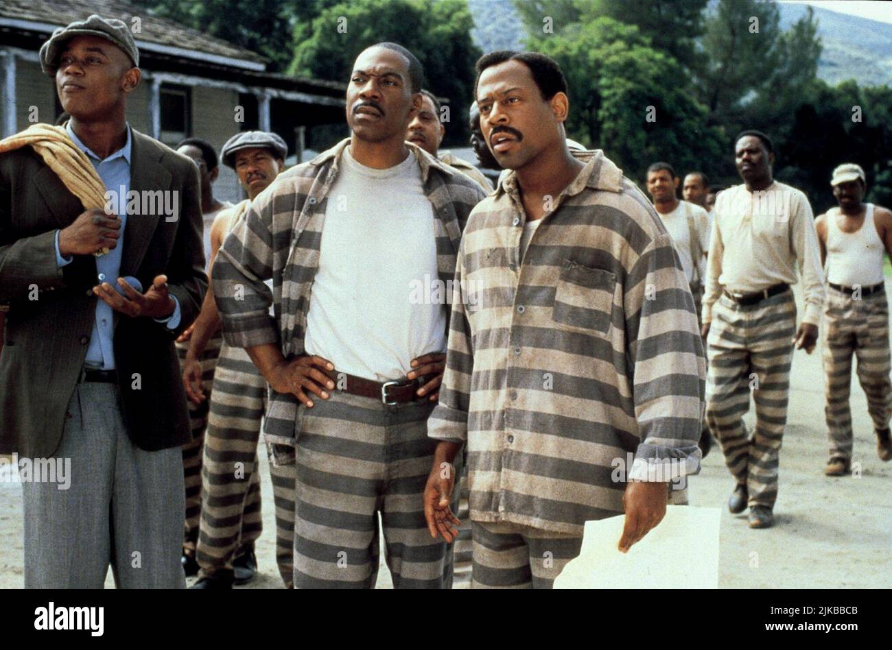 Eddie Murphy & Martin Lawrence Film: Life (1999) Characters: Rayford Gibson & Claude Banks  Director: Ted Demme 13 April 1999   **WARNING** This Photograph is for editorial use only and is the copyright of UNIVERSAL and/or the Photographer assigned by the Film or Production Company and can only be reproduced by publications in conjunction with the promotion of the above Film. A Mandatory Credit To UNIVERSAL is required. The Photographer should also be credited when known. No commercial use can be granted without written authority from the Film Company. Stock Photo