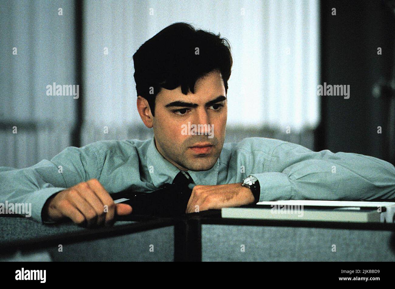 Ron Livingston Film: Office Space (1999) Characters: Peter Gibbons  Director: Mike Judge 19 February 1999   **WARNING** This Photograph is for editorial use only and is the copyright of 20 CENTURY FOX and/or the Photographer assigned by the Film or Production Company and can only be reproduced by publications in conjunction with the promotion of the above Film. A Mandatory Credit To 20 CENTURY FOX is required. The Photographer should also be credited when known. No commercial use can be granted without written authority from the Film Company. Stock Photo