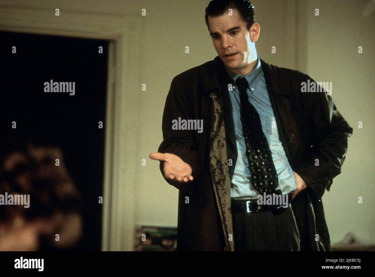 Mike Mcglone Film The Bone Collector (USA/CAN 1999) Characters: Detective  Kenny Solomon Director: Phillip Noyce 29 August 1999 **WARNING** This  Photograph is for editorial use only and is the copyright of COLUMBIA