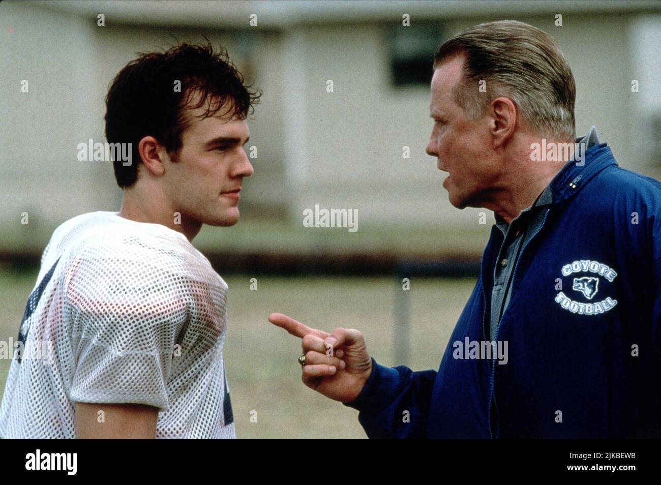 James Van Der Beek & Jon Voight Film: Varsity Blues (USA 1999