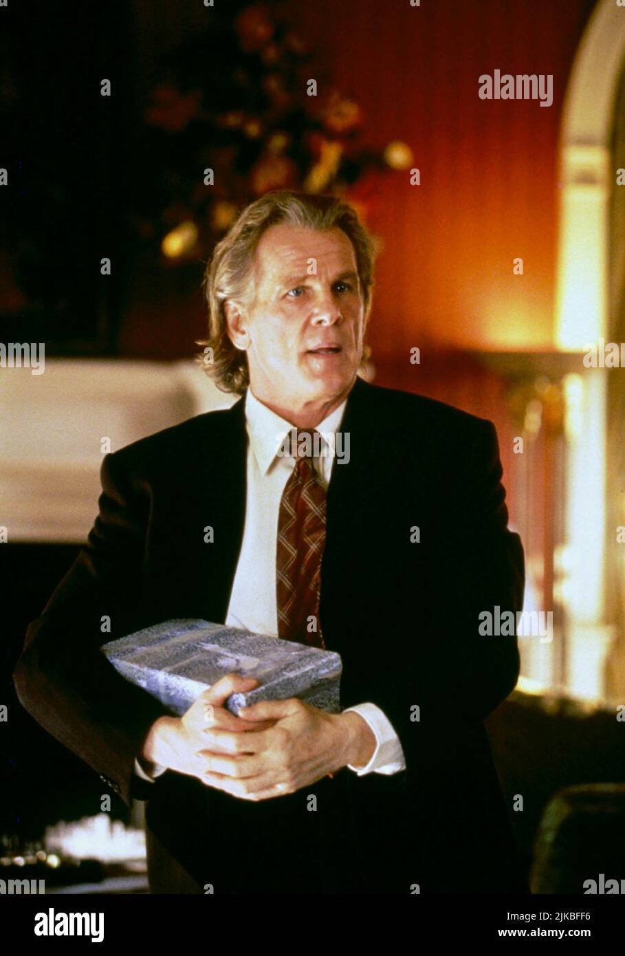 Nick Nolte Film: Simpatico (USA/UK/FR 1999) Characters: Vincent Webb  / Based On The Play By Sam Shepard Director: Matthew Warchus 15 September 1999   **WARNING** This Photograph is for editorial use only and is the copyright of ZEAL PICTURES and/or the Photographer assigned by the Film or Production Company and can only be reproduced by publications in conjunction with the promotion of the above Film. A Mandatory Credit To ZEAL PICTURES is required. The Photographer should also be credited when known. No commercial use can be granted without written authority from the Film Company. Stock Photo