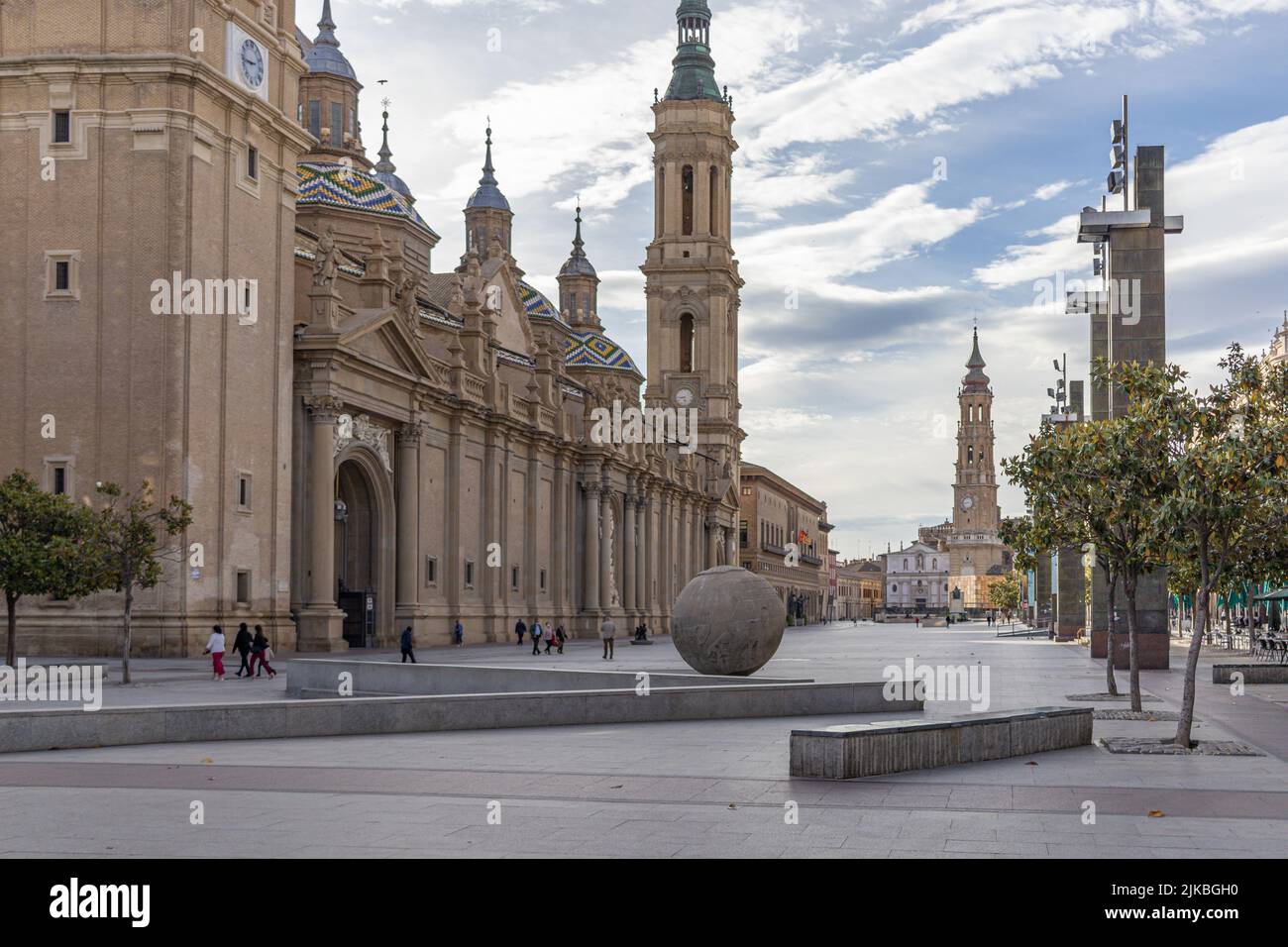ZARAGOZA, SPAIN-MAY 15, 2021: Plaza (square) de Nuestra Senora del Pilar in the morning Stock Photo
