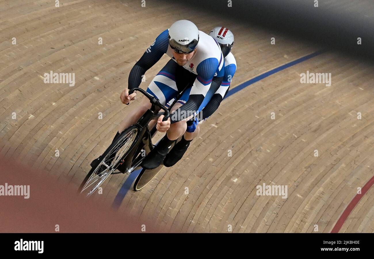 Sport commonwealth cycling track hi-res stock photography and images - Page 6