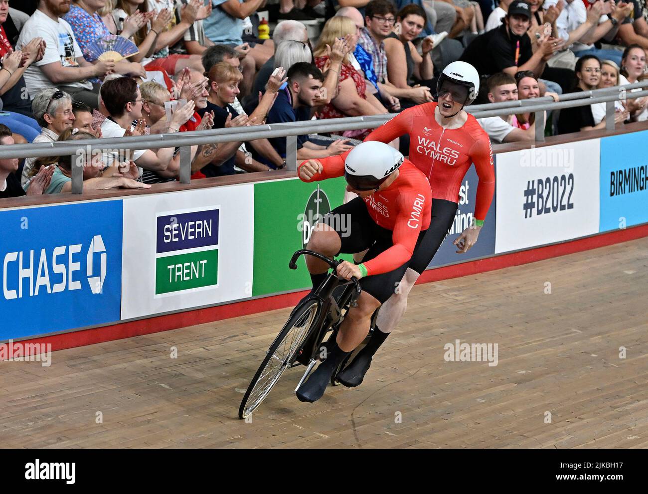 Stratford, United Kingdom. 31st July, 2022. Commonwealth Games Track Cycling.  Olympic Velodrome. Stratford. James Ball and Matthew Rotherham (WAL)  celebrate during the Mens Tandem B - Sprint semi-finals. Credit: Sport In  Pictures/Alamy