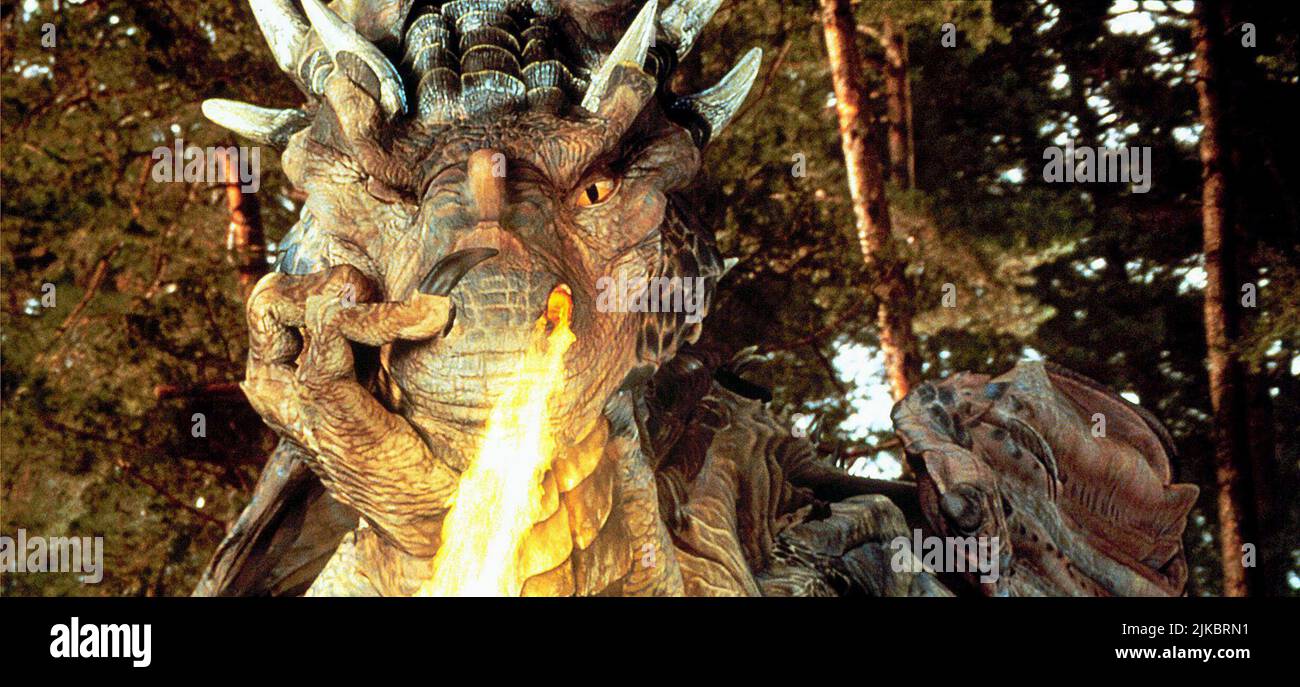Draco Film: Dragonheart (USA 1996)   Director: Rob Cohen 31 May 1996   **WARNING** This Photograph is for editorial use only and is the copyright of UNIVERSAL PICTURES and/or the Photographer assigned by the Film or Production Company and can only be reproduced by publications in conjunction with the promotion of the above Film. A Mandatory Credit To UNIVERSAL PICTURES is required. The Photographer should also be credited when known. No commercial use can be granted without written authority from the Film Company. Stock Photo