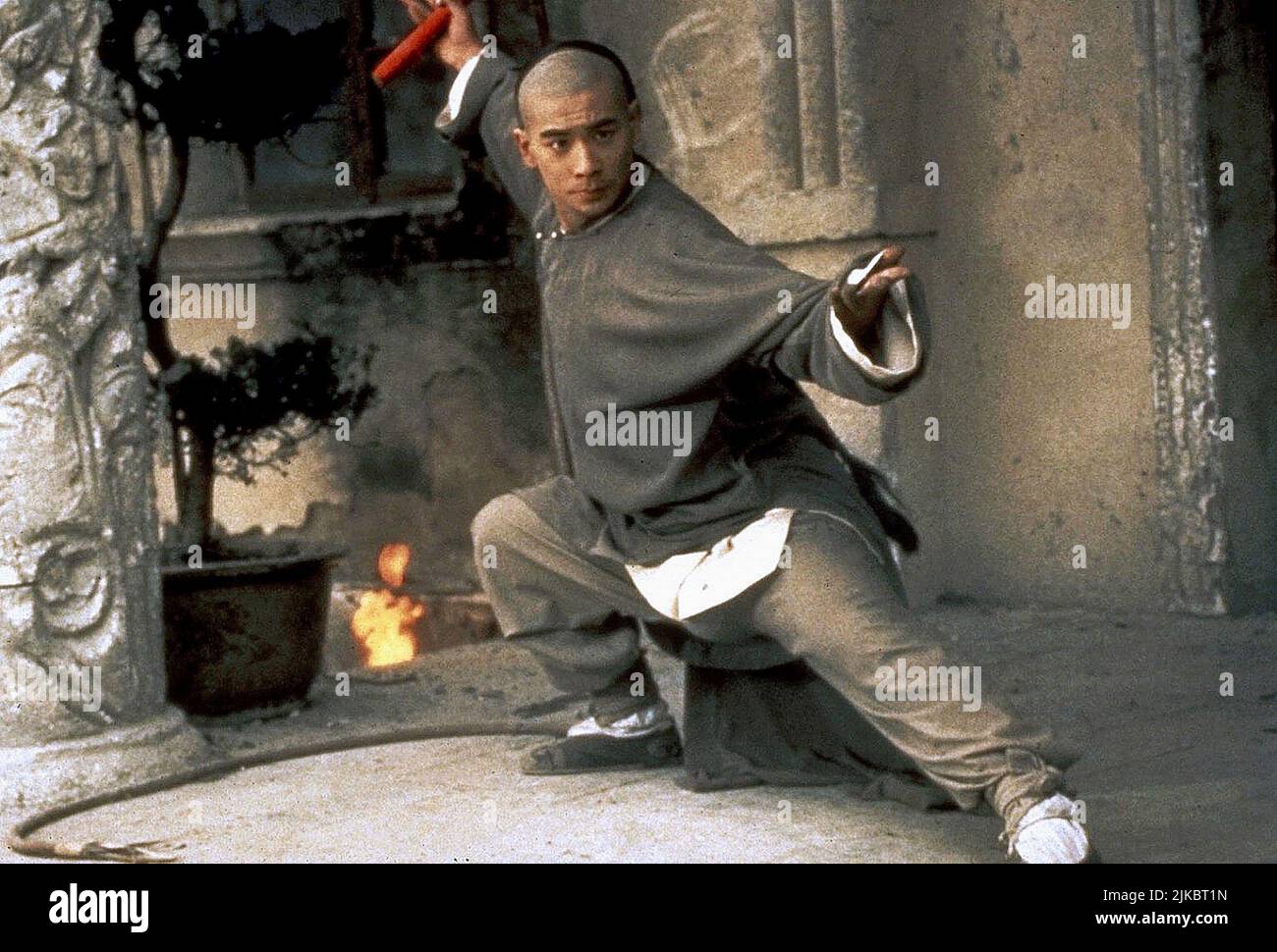Jet Li Film: The Legend (Fong sai yuk) Characters: Fong Sai-Yuk  Hk 1993, Director: Corey Yuen 04 March 1993   **WARNING** This Photograph is for editorial use only and is the copyright of EASTERN PRODUCTIONS and/or the Photographer assigned by the Film or Production Company and can only be reproduced by publications in conjunction with the promotion of the above Film. A Mandatory Credit To EASTERN PRODUCTIONS is required. The Photographer should also be credited when known. No commercial use can be granted without written authority from the Film Company. Stock Photo