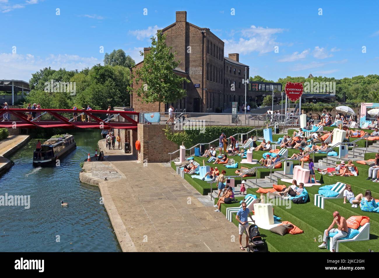 Everyman on the canal, Granary Square, Coal Drops Yard , Kings Cross, London, England, UK, N1C 4AB Stock Photo