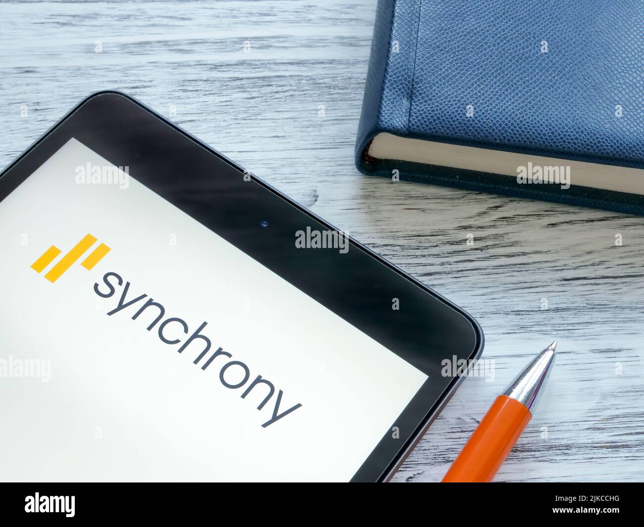 KYIV, UKRAINE - July 06, 2022. Logo of Synchrony Financial company. Stock Photo