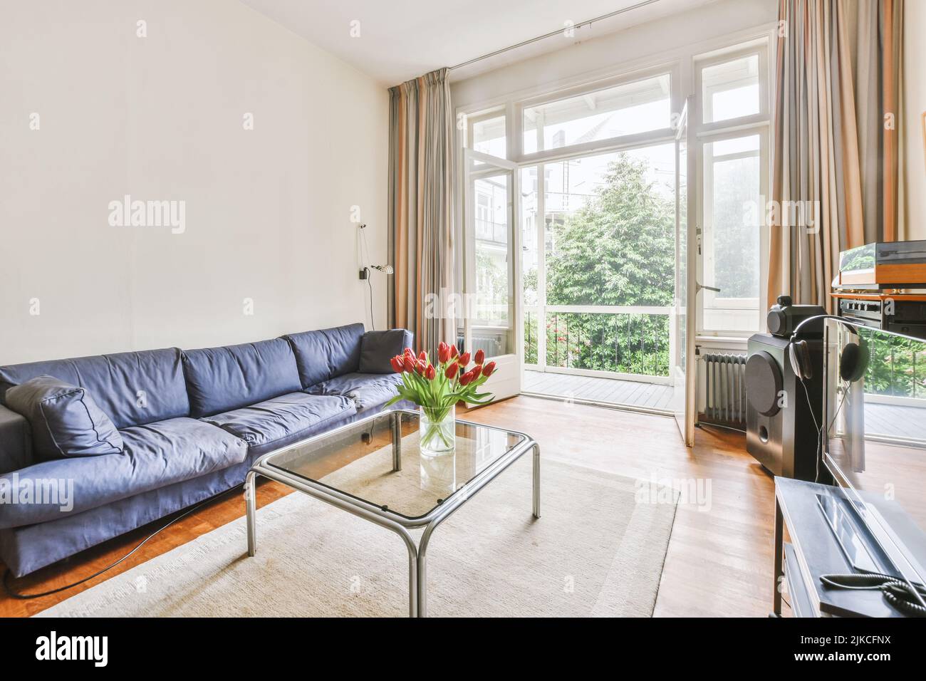 DecorBitesTM LED G9 Wall Sconce, Modern Minimalist Decor for Living Room ...