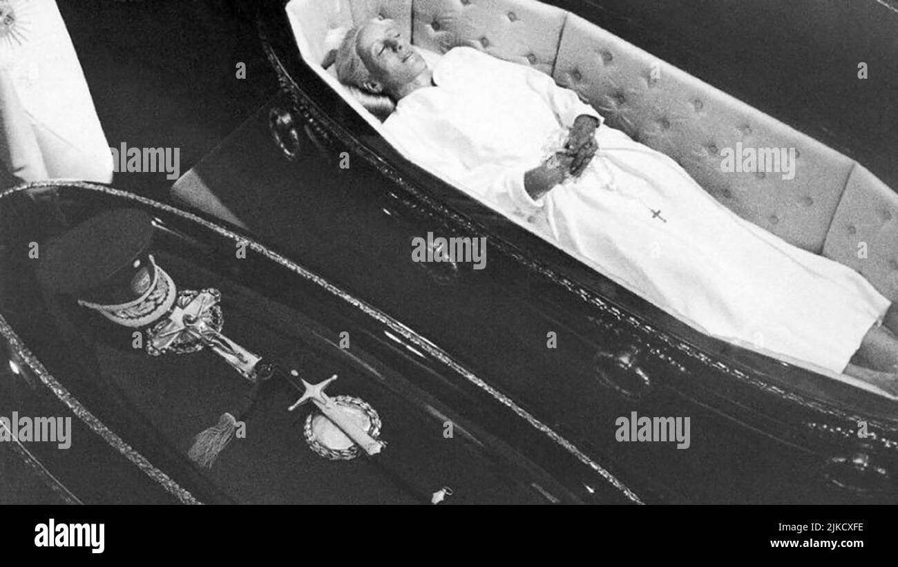 Eva Peron coffin and death body, Buenos Aires, 1952 Stock Photo