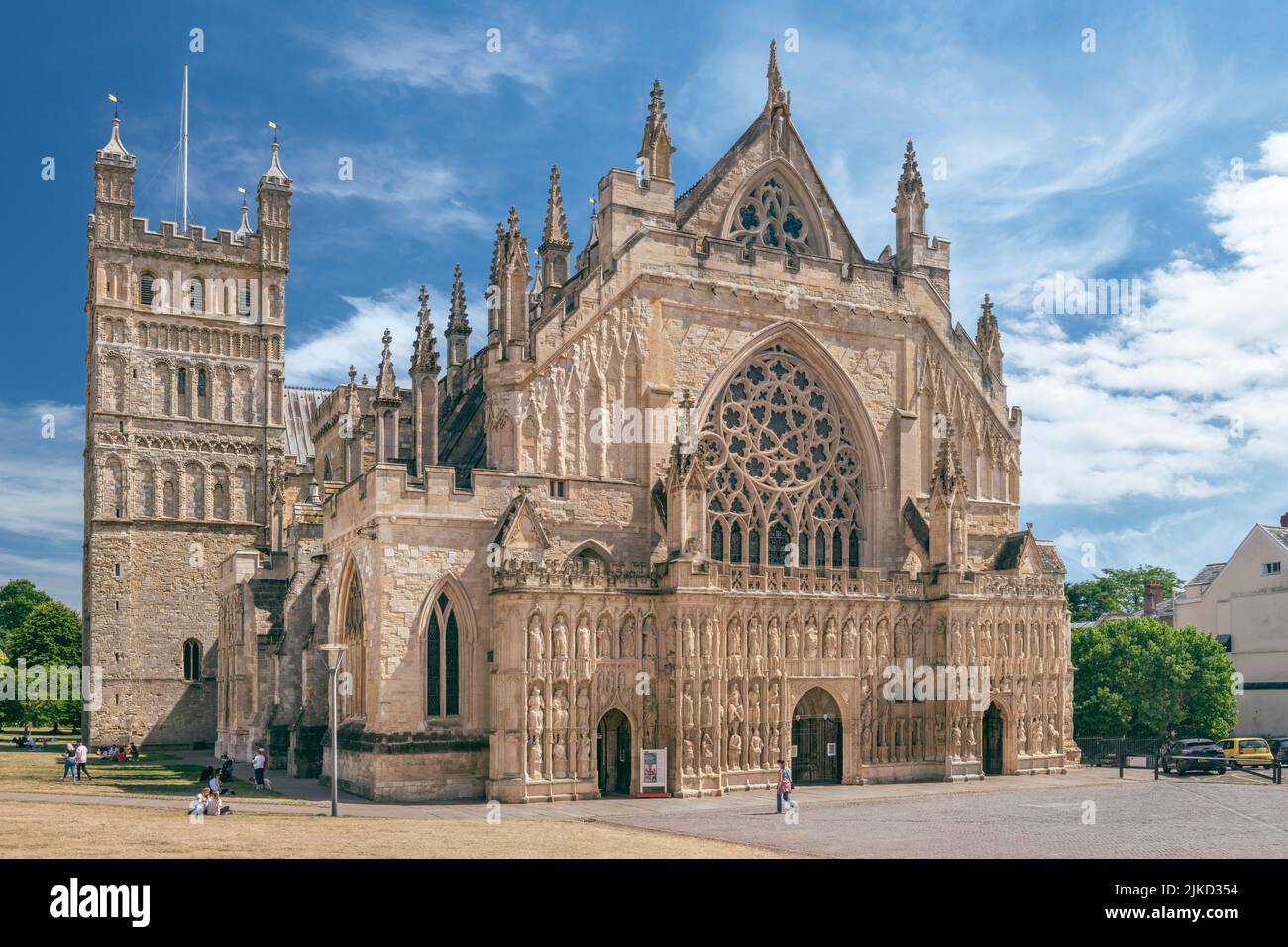 The Cathedral Church of Saint Peter in Exeter is an Anglican cathedral in Exeter, Devon. Completed around 1400, it has the longest uninterrupted medie Stock Photo