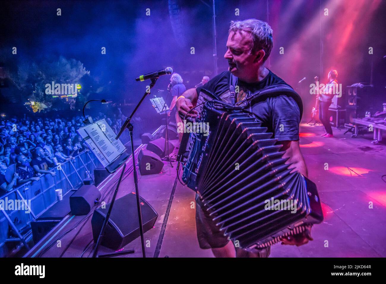Madrid, Spain. 30th July, 2022. Film director and musician Emir Kusturica has announced his farewell tour as a band at the Noches del Botanico festival in Madrid, Spain before thousands of spectators on a tropical and festive night. (Photo by Alberto Sibaja/Pacific Press/Sipa USA) Credit: Sipa USA/Alamy Live News Stock Photo