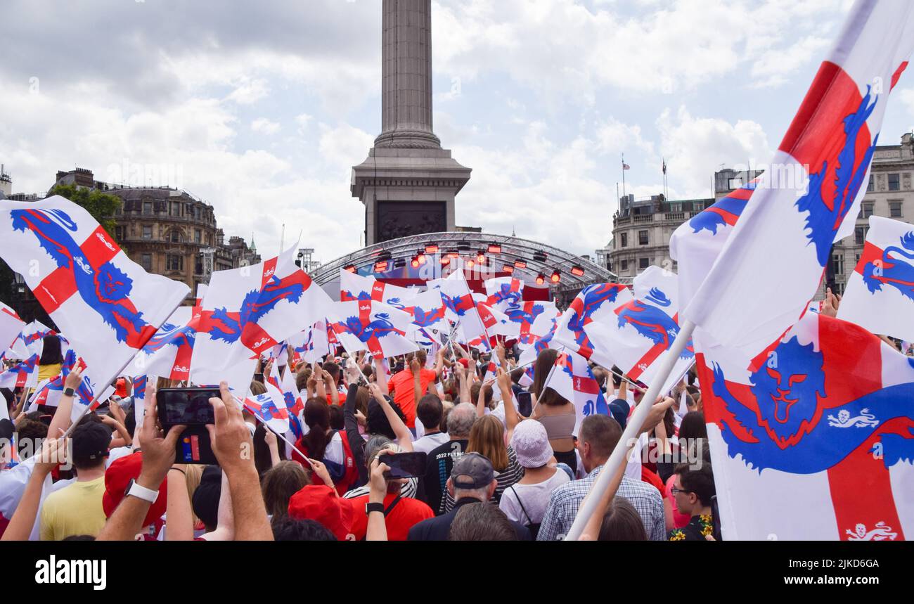 London, UK. 01st Aug, 2022. Supporters wave England flags during the Women's Euro 2022 special event in Trafalgar Square. Thousands of people gathered to celebrate the England team, known as the Lionesses, winning Women's Euro 2022 soccer tournament. England beat Germany 2-1. (Photo by Vuk Valcic/SOPA Images/Sipa USA) Credit: Sipa USA/Alamy Live News Stock Photo