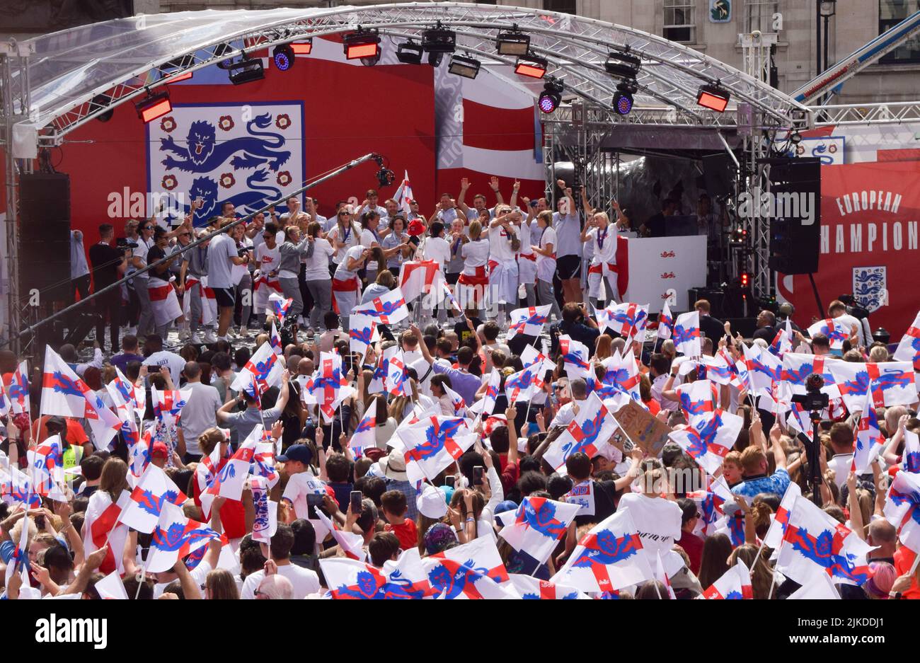 London, UK. 1st August 2022. The Lionesses celebrate on stage. Thousands of people gathered in Trafalgar Square to celebrate the England team - the Lionesses -  winning Women's Euro 2022 football tournament. Stock Photo