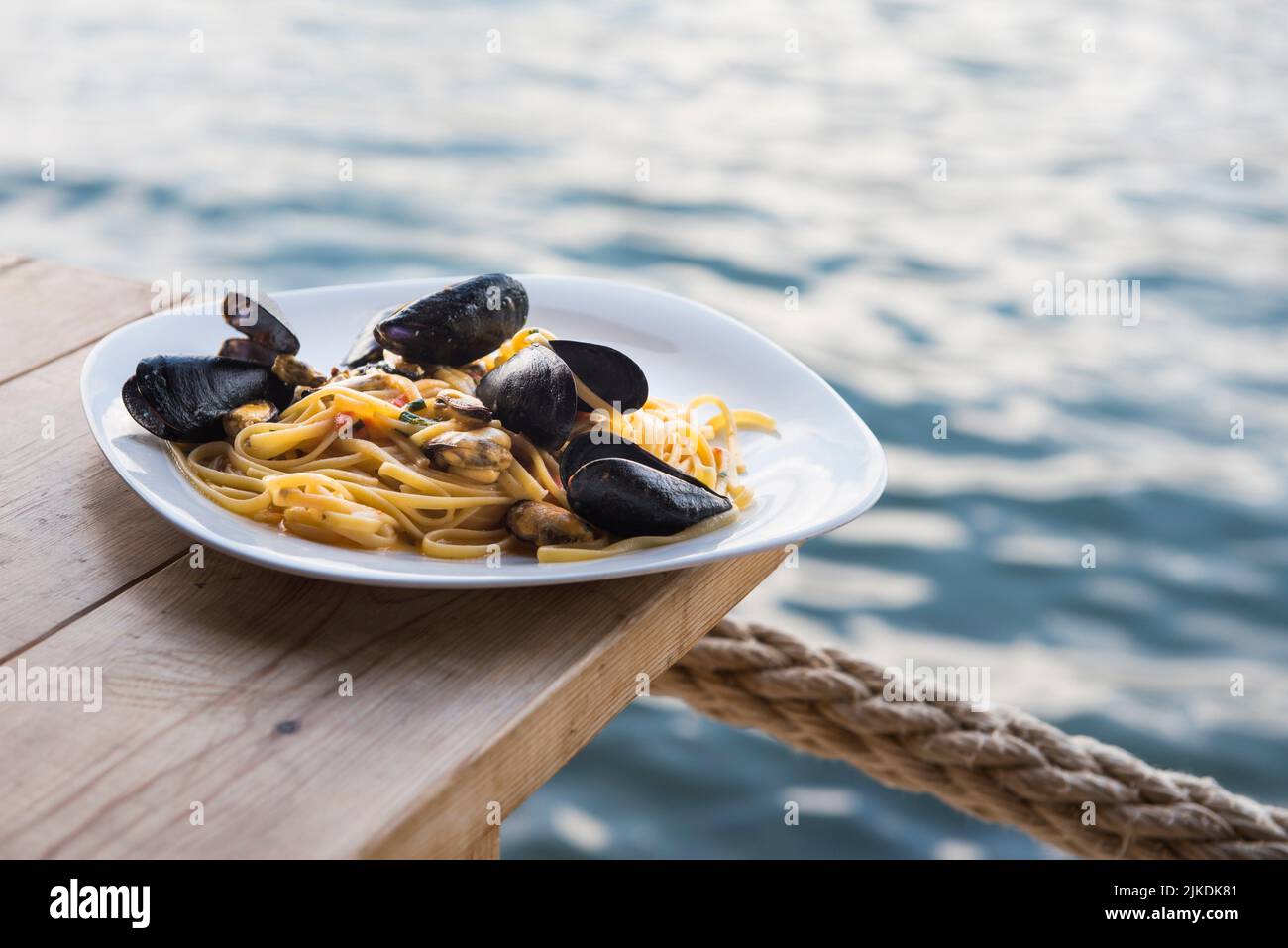 Pubs With Mussels Near Me at Timothy Strickler blog